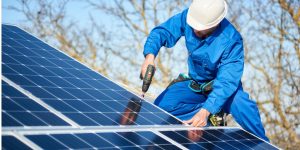 Installation Maintenance Panneaux Solaires Photovoltaïques à Ablon